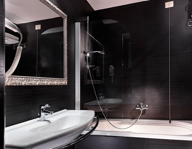 Hotel Club Florence - Bathroom