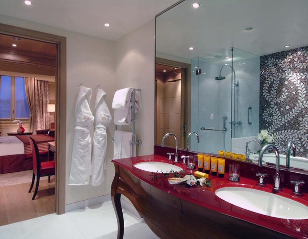 Hotel Principe di Savoia - Bathroom