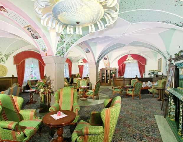 Schloss Hotel & Club Dolomiti Historic - Living Room
