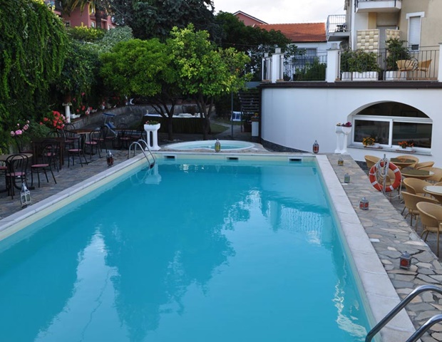 Hotel Bellavista - Pool