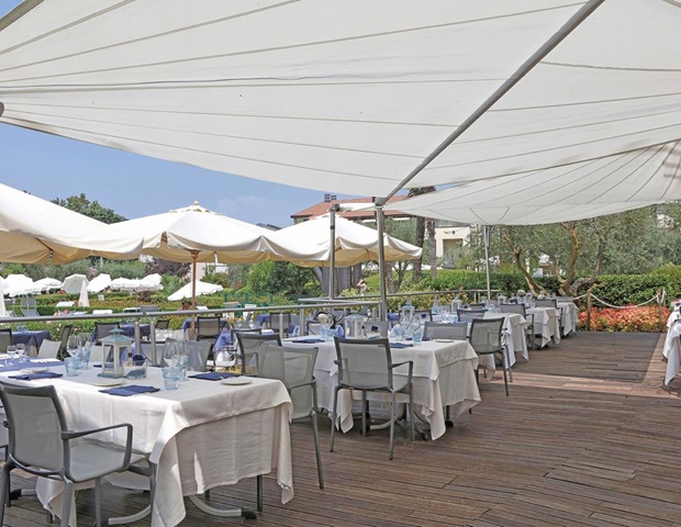 Hotel Caesius Thermae & Spa Resort - Outdoor Restaurant