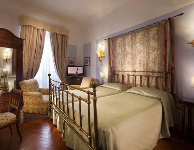 Hotel Tornabuoni Beacci - Twin Room 2