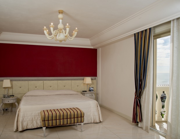 Palace Hotel - Room 4