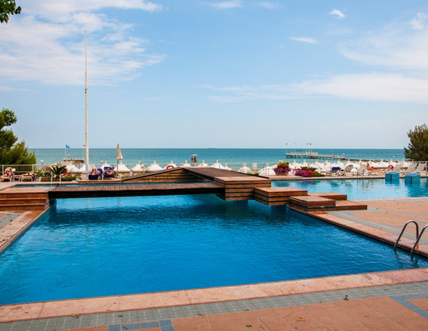 Hotel Excelsior Venice Lido Resort - Swimming pool