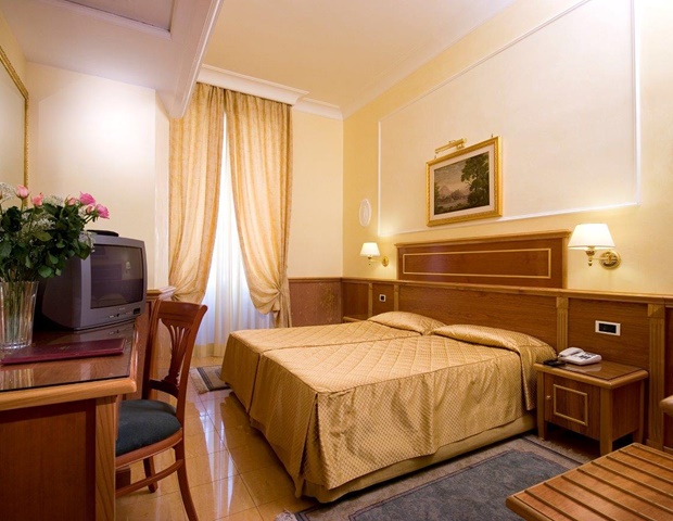 Hotel Palladium Palace - Room