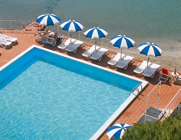 Hotel Mayola - Swimming Pool
