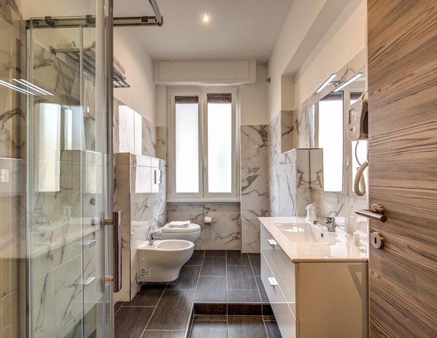 Osimar Hotel - Bathroom
