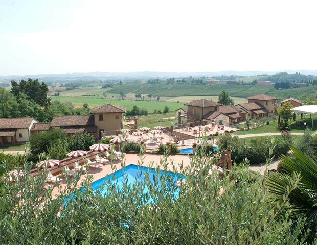 Ariotto Village - Swimming Pool View