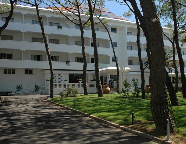 Domizia Palace Hotel - Exterior View