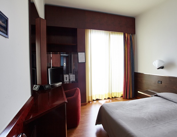 Hotel Concorde - Bedroom