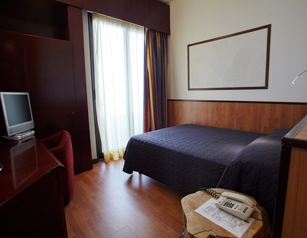 Hotel Concorde - Bedroom 3
