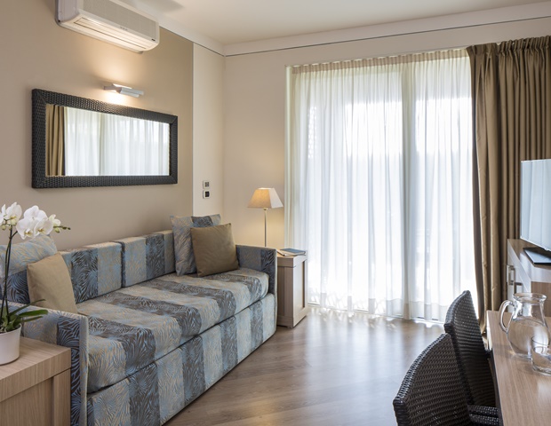 Falkensteiner Apartments Lake Garda - Living Room