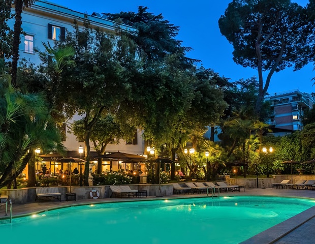 Aldrovandi Villa Borghese - Swimming Pool Night View