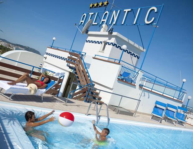 Hotel Atlantic Riviera - Swimming Pool