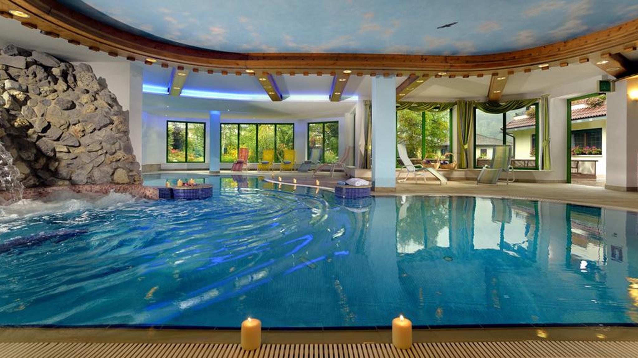 Tevini Dolomites Charming Hotel - Swimming Pool