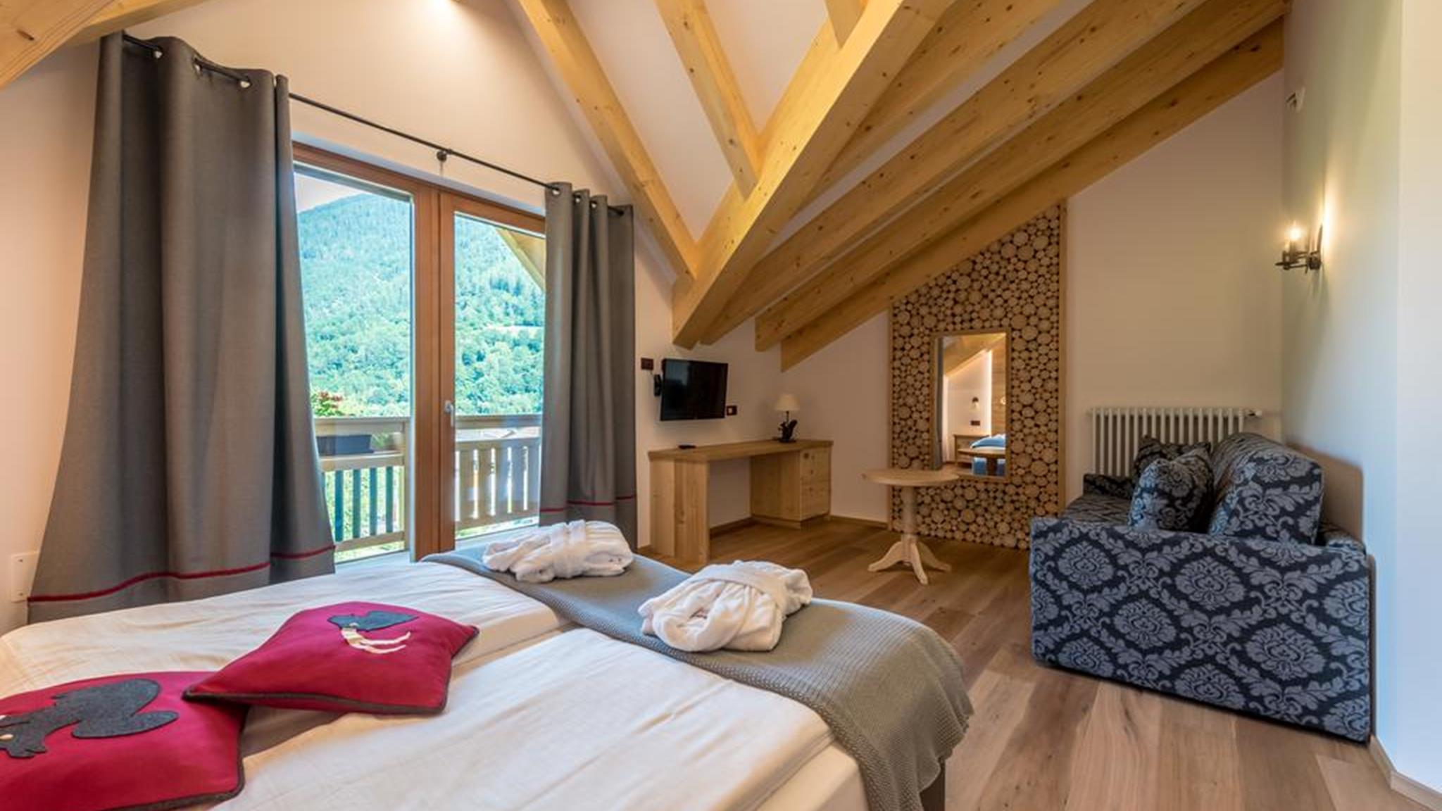 Tevini Dolomites Charming Hotel - Double Room2
