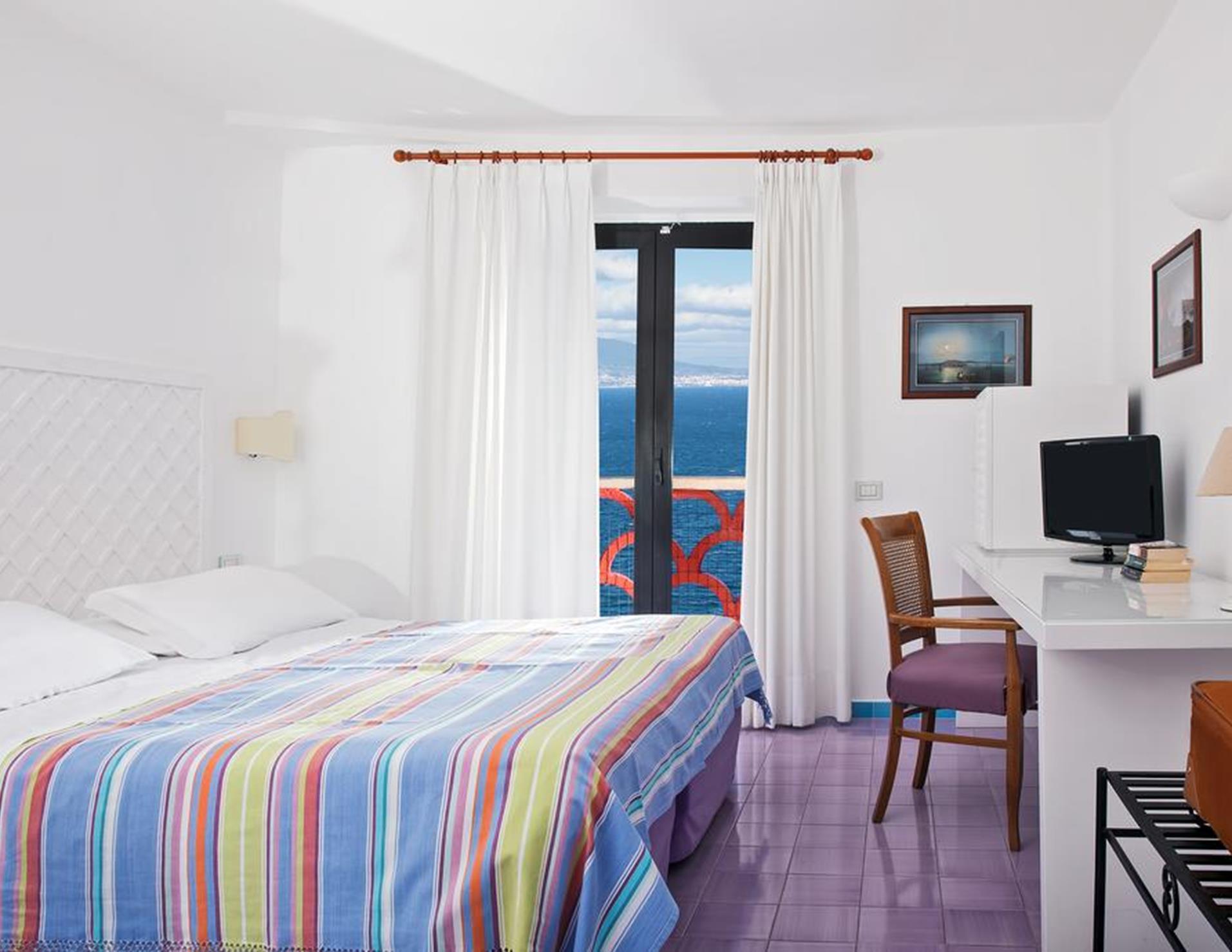 Hotel Minerva - Double Room 3