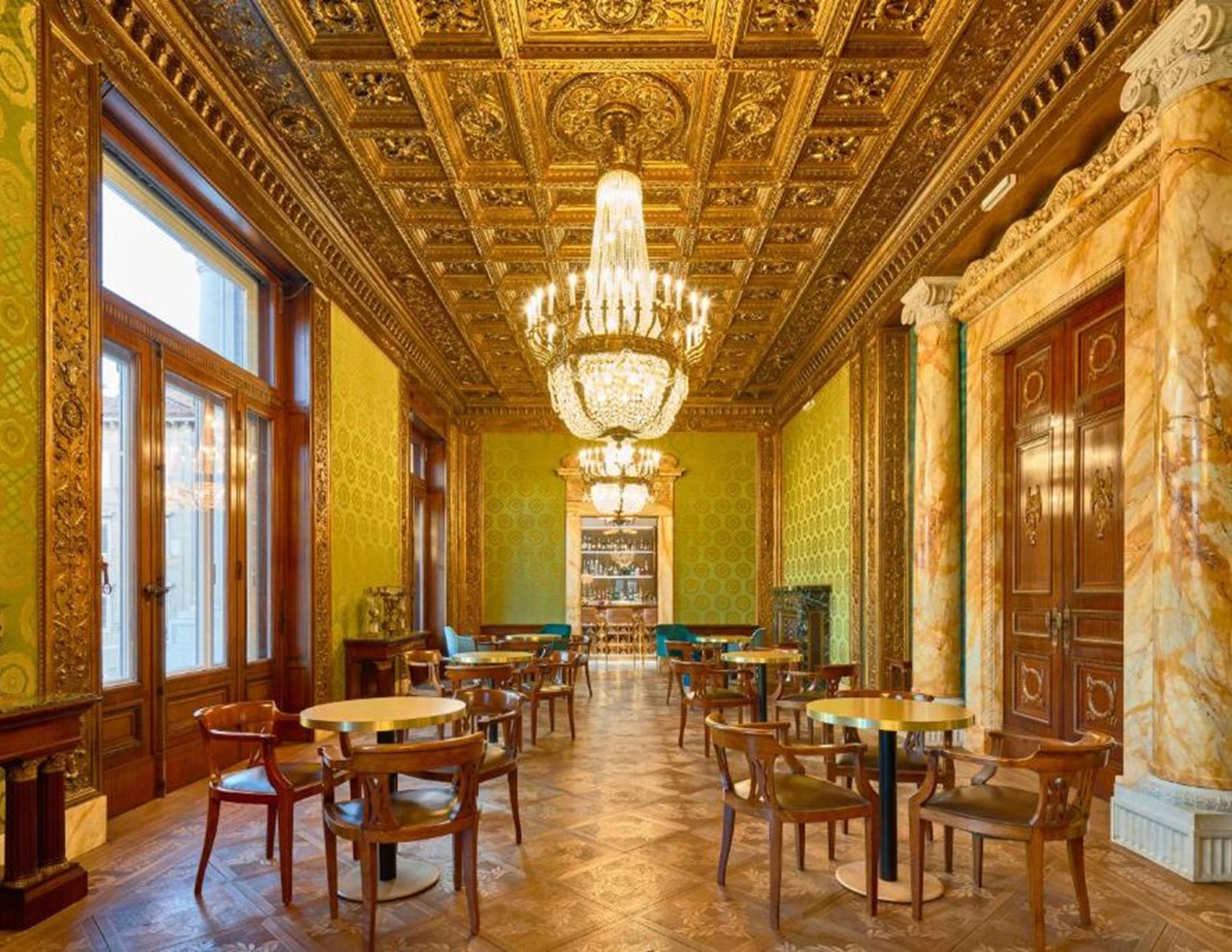DoubleTree By Hilton Trieste - Interior