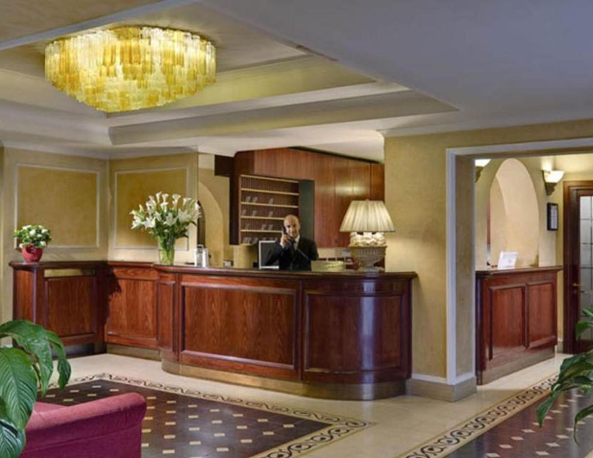 Hotel Corona d'Italia - Reception