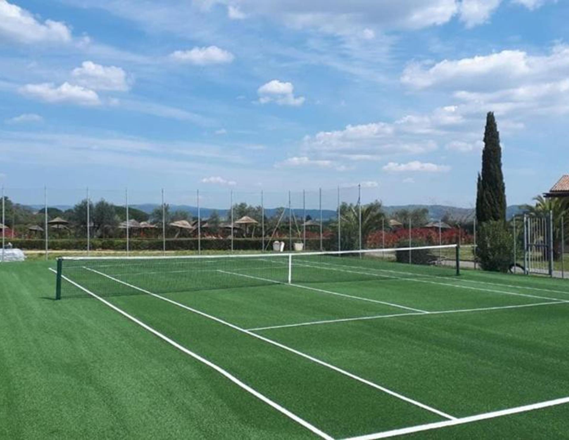 Residence Le Corti di Montepitti - Tennis Court