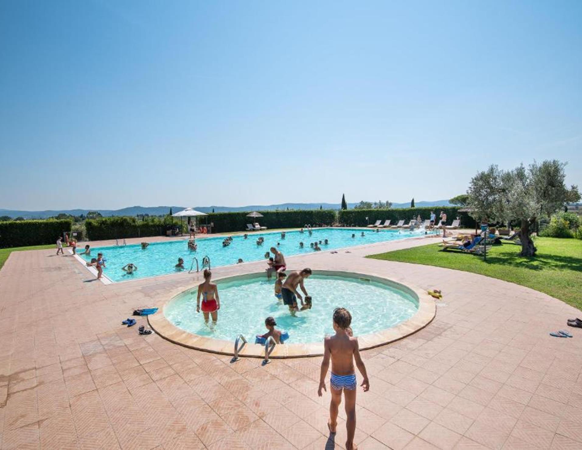 Residence Le Corti di Montepitti - Swimming Pool