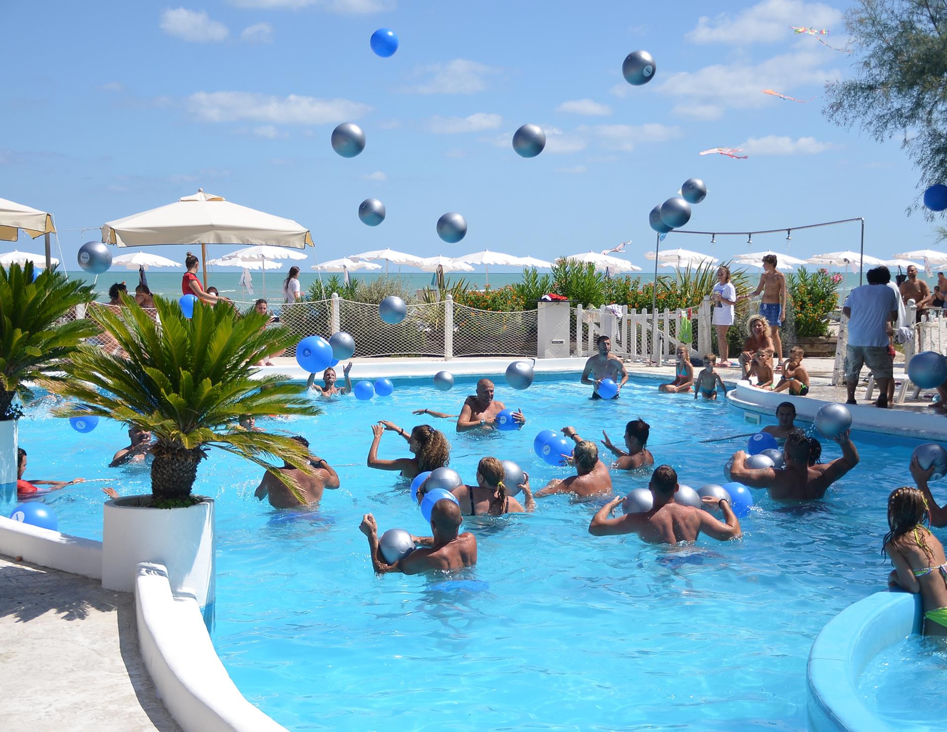 Il Girasole Family Hotel - Swimming Pool