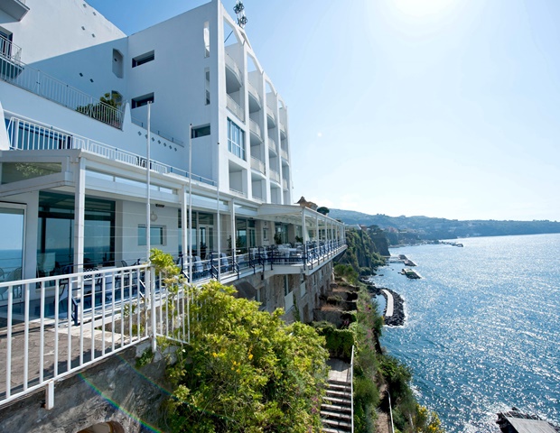 Hotel Parco dei Principi - Terrace And Sea View