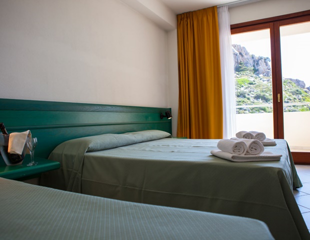 Hotel Miralonga - Triple Room 2
