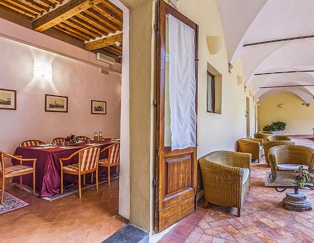 Relais Il Chiostro di Pienza - Meeting Room from the Outside