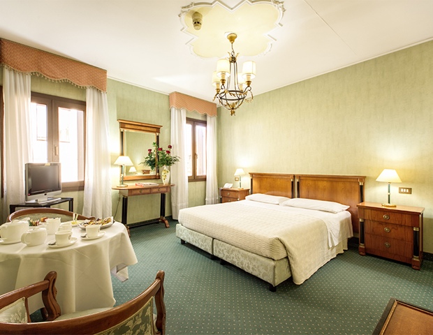 Hotel Continental Venice - Room Service