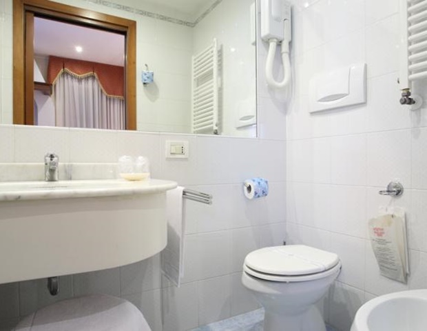Villa Braida - Bathroom
