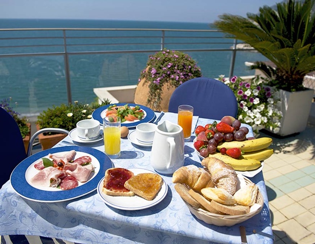 Hotel Panorama - Breakfast